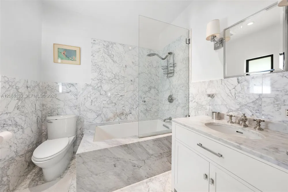 Address Not Shown Miami Beach, FL 33140