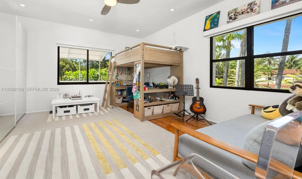 Address Not Shown Miami Beach, FL 33140