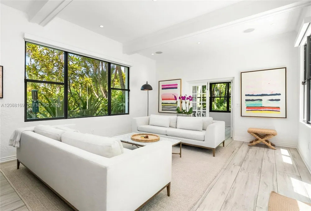 Address Not Shown Miami Beach, FL 33140