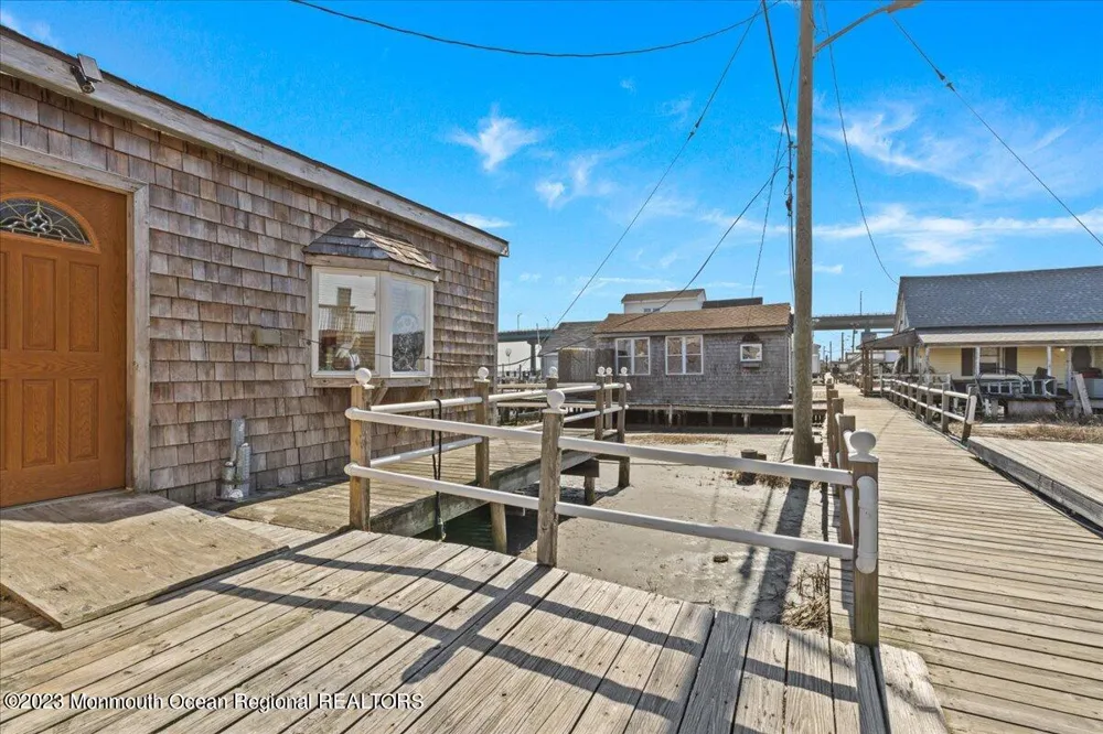 37 S Boardwalk Cape May Court House, NJ 08210