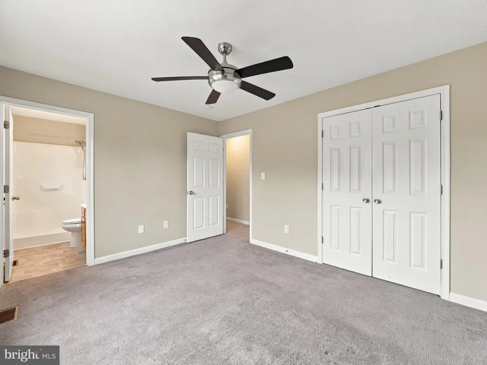 9 BLOSSOM TERRACE Berkeley Springs, WV 25411