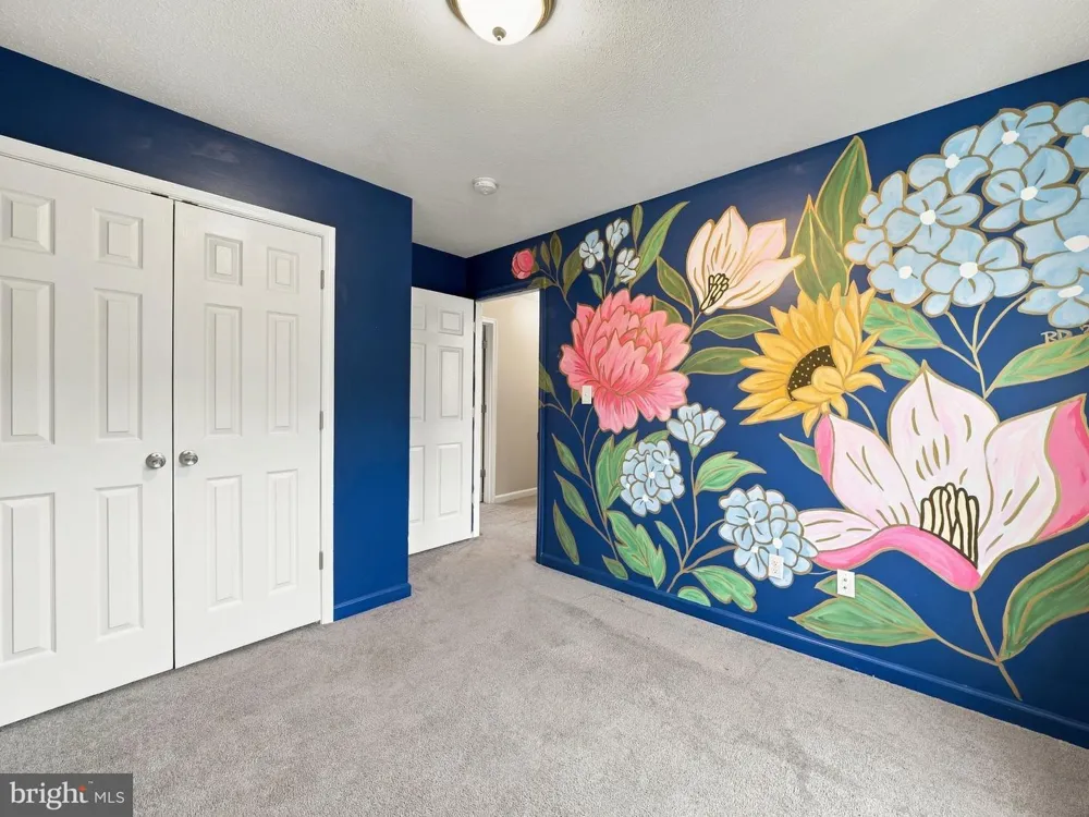 9 BLOSSOM TERRACE Berkeley Springs, WV 25411