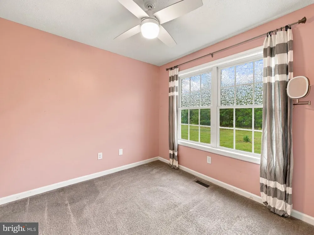 9 BLOSSOM TERRACE Berkeley Springs, WV 25411