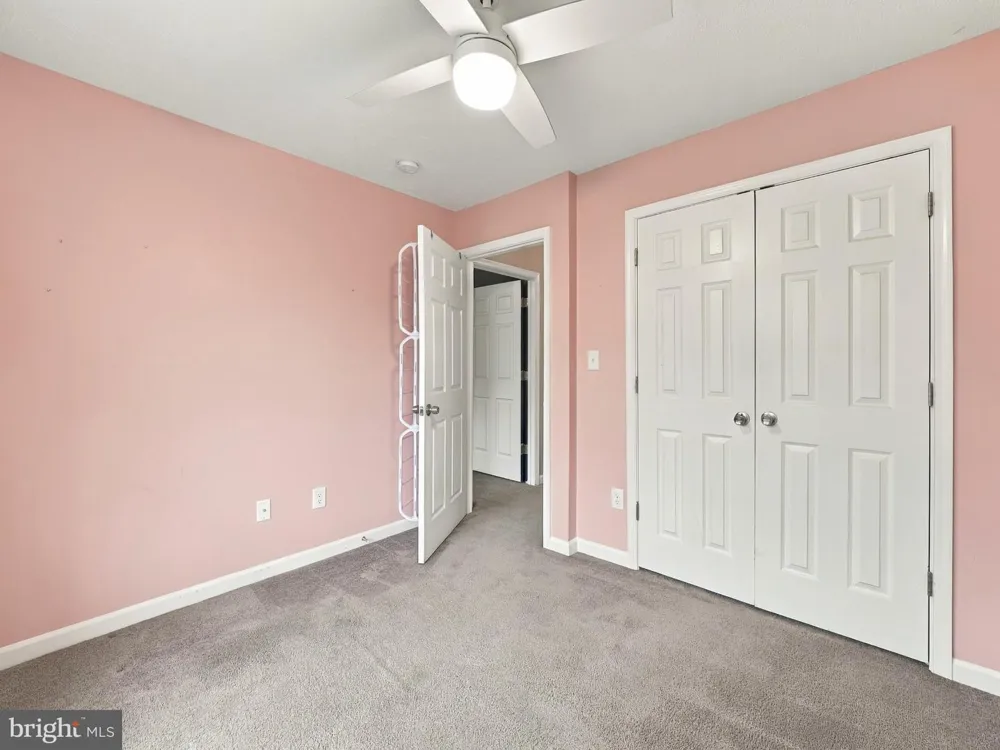9 BLOSSOM TERRACE Berkeley Springs, WV 25411
