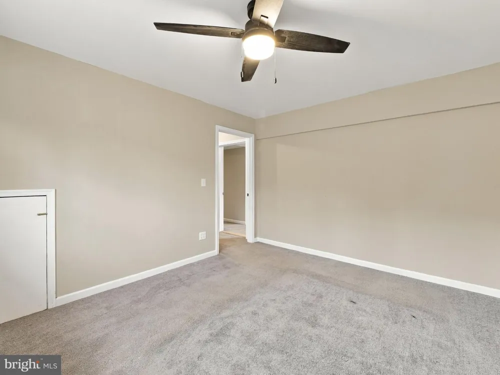 9 BLOSSOM TERRACE Berkeley Springs, WV 25411