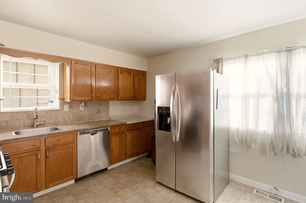 9 S NORMAN AVENUE Penns Grove, NJ 08069