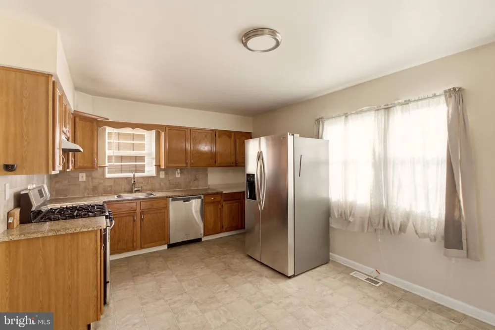 9 S NORMAN AVENUE Penns Grove, NJ 08069