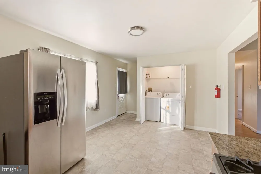 9 S NORMAN AVENUE Penns Grove, NJ 08069