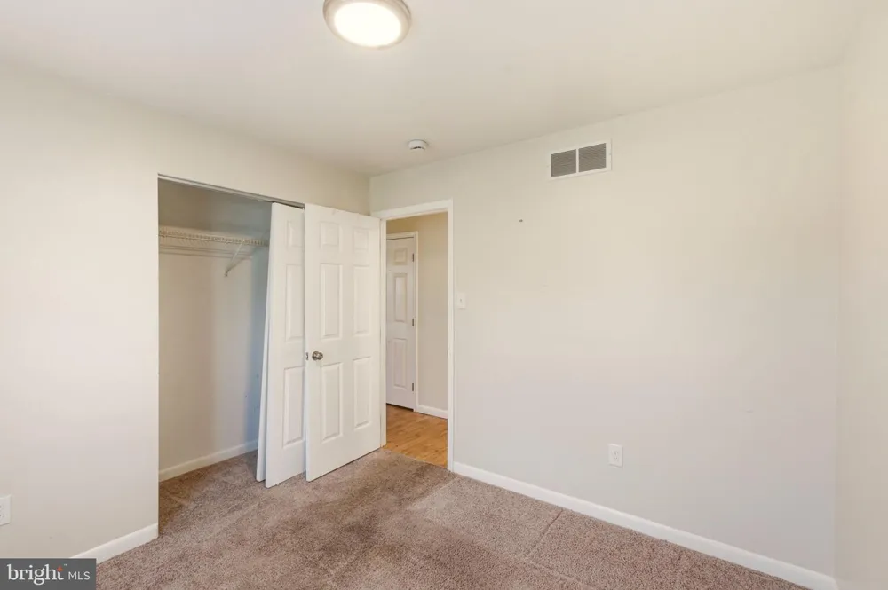 9 S NORMAN AVENUE Penns Grove, NJ 08069