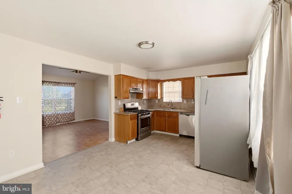 9 S NORMAN AVENUE Penns Grove, NJ 08069