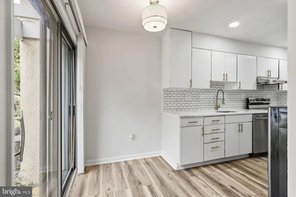 2292 WHITE CORNUS LANE Reston, VA 20191