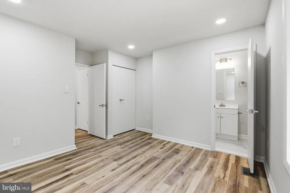 2292 WHITE CORNUS LANE Reston, VA 20191