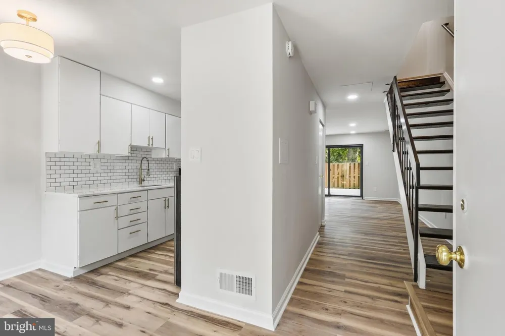 2292 WHITE CORNUS LANE Reston, VA 20191