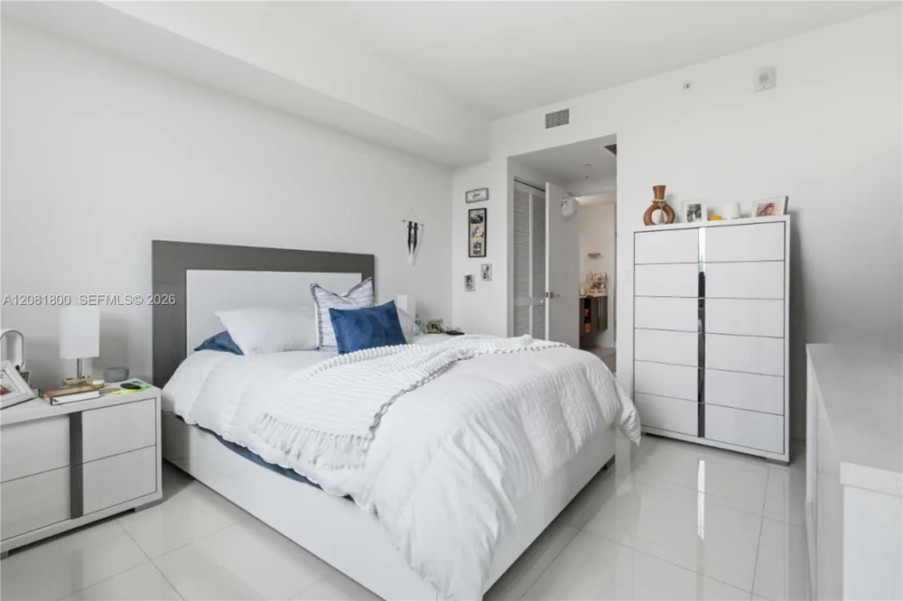 7875 NW 107th Ave #310 Doral, FL 33178