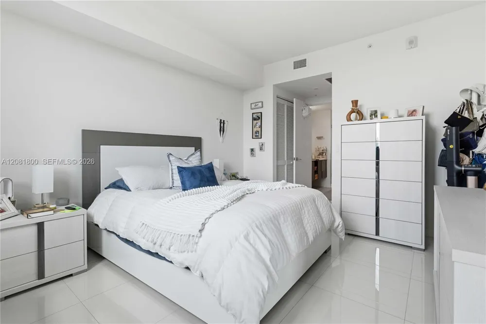 7875 NW 107th Ave #310 Doral, FL 33178