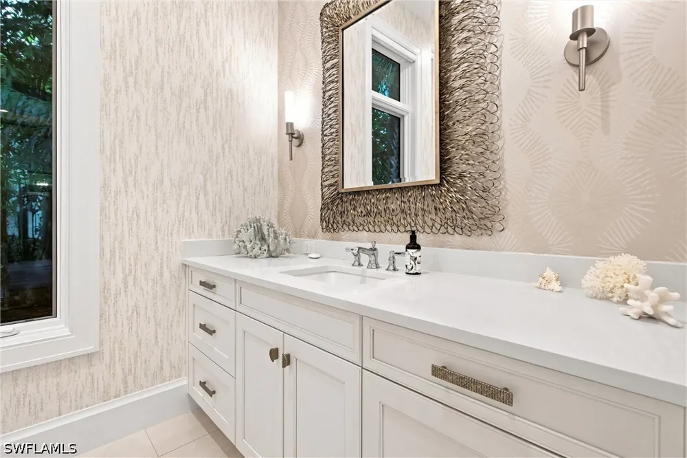 Montiano Drive Naples, FL 34113