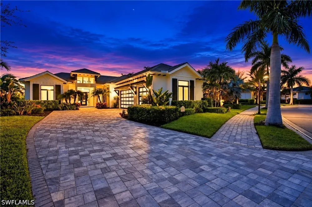 Montiano Drive Naples, FL 34113