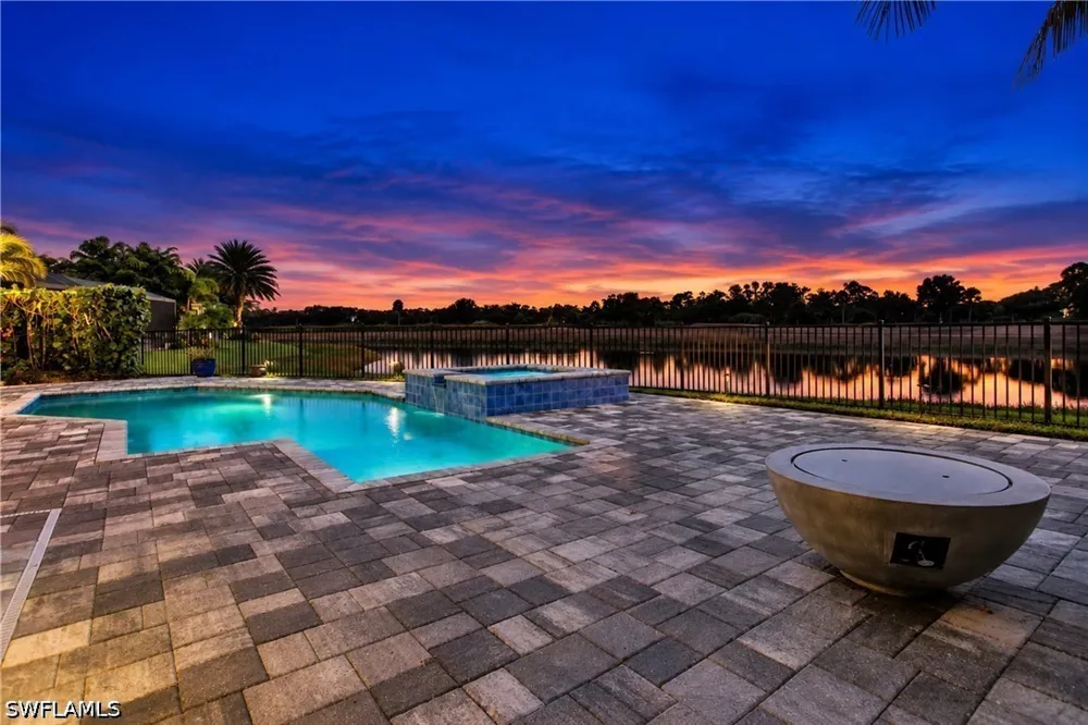 Montiano Drive Naples, FL 34113