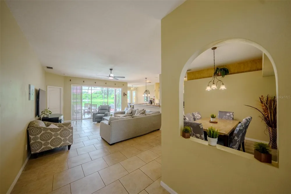 4722 78TH COURT E Bradenton, FL 34203