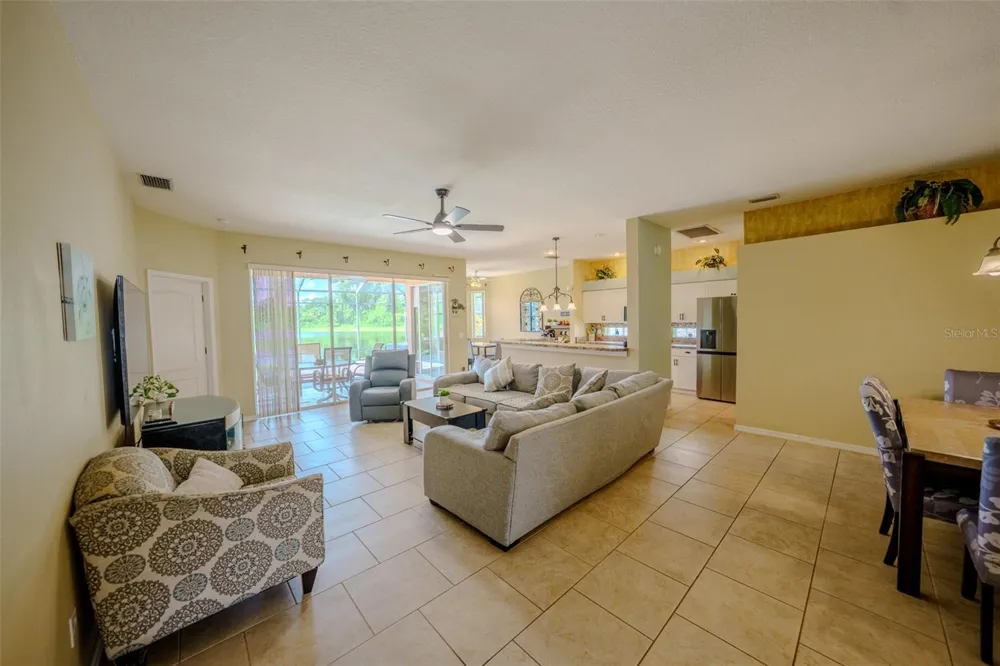 4722 78TH COURT E Bradenton, FL 34203