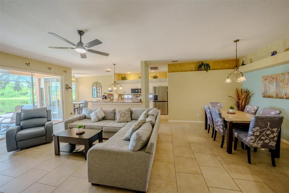 4722 78TH COURT E Bradenton, FL 34203