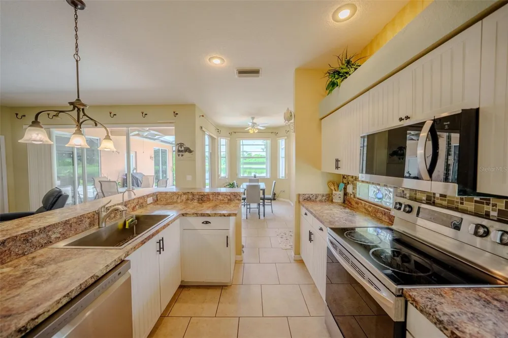 4722 78TH COURT E Bradenton, FL 34203