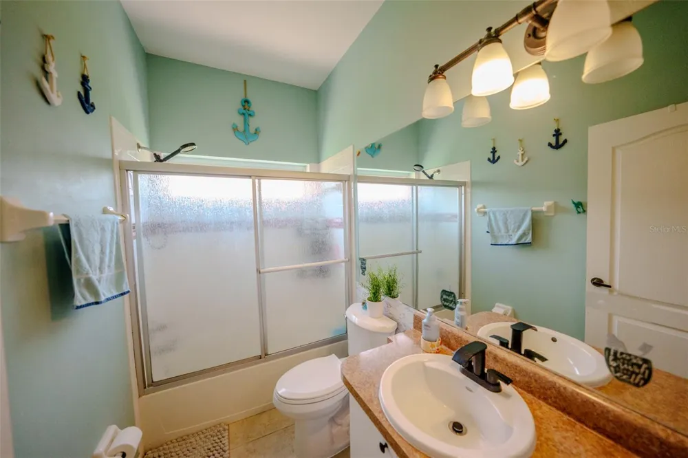 4722 78TH COURT E Bradenton, FL 34203