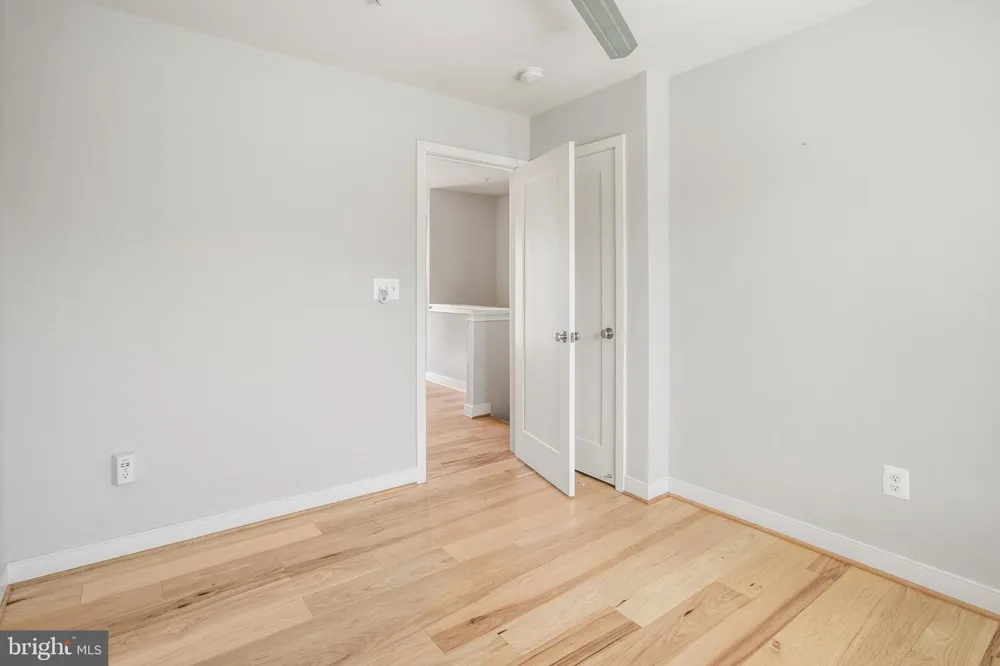5632 46TH PLACE Hyattsville, MD 20781