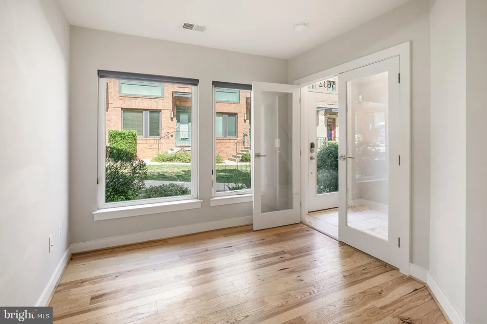 5632 46TH PLACE Hyattsville, MD 20781