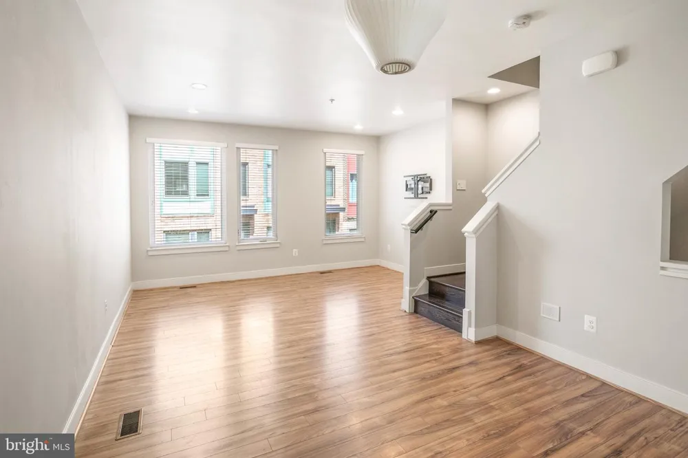 5632 46TH PLACE Hyattsville, MD 20781