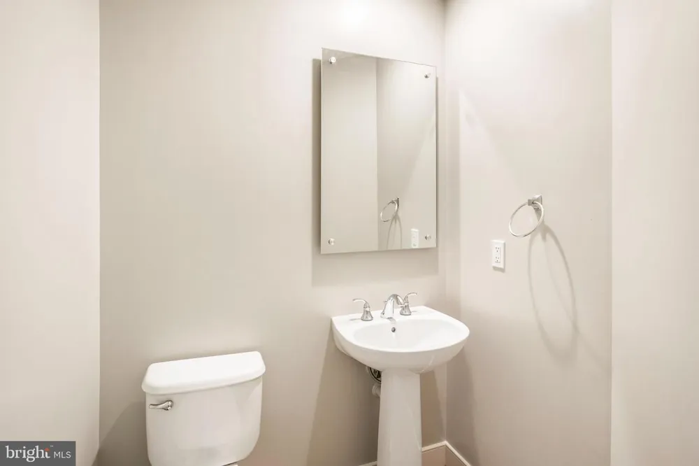 5632 46TH PLACE Hyattsville, MD 20781