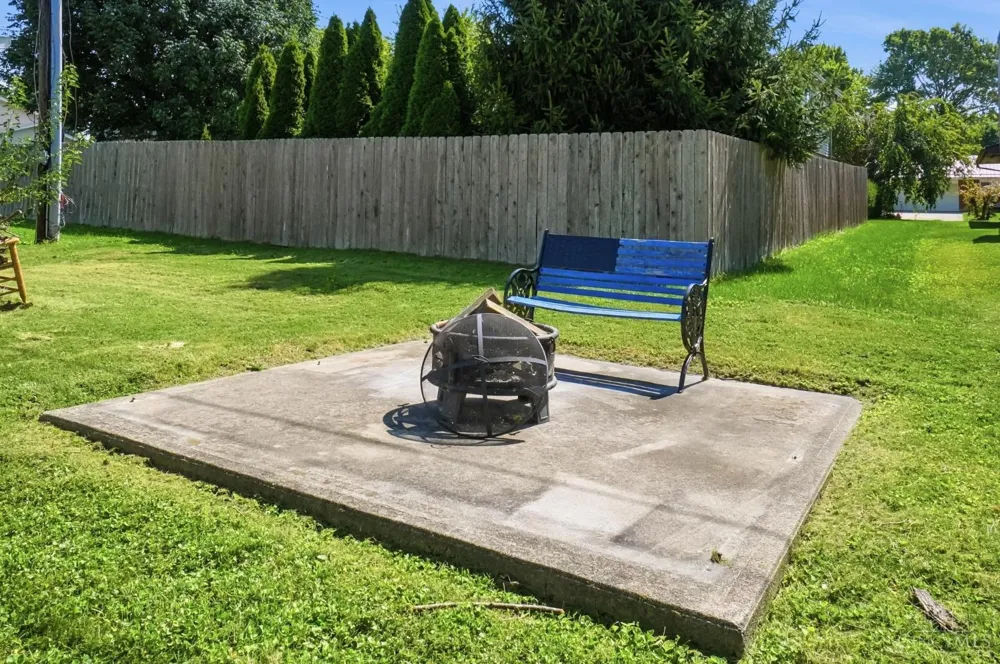 976 Kathryn Drive Wilmington, OH 45177