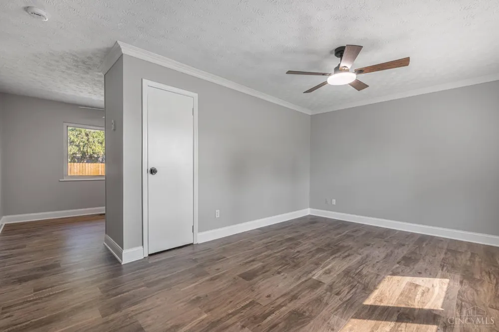 23 Pam Drive Franklin, OH 45005