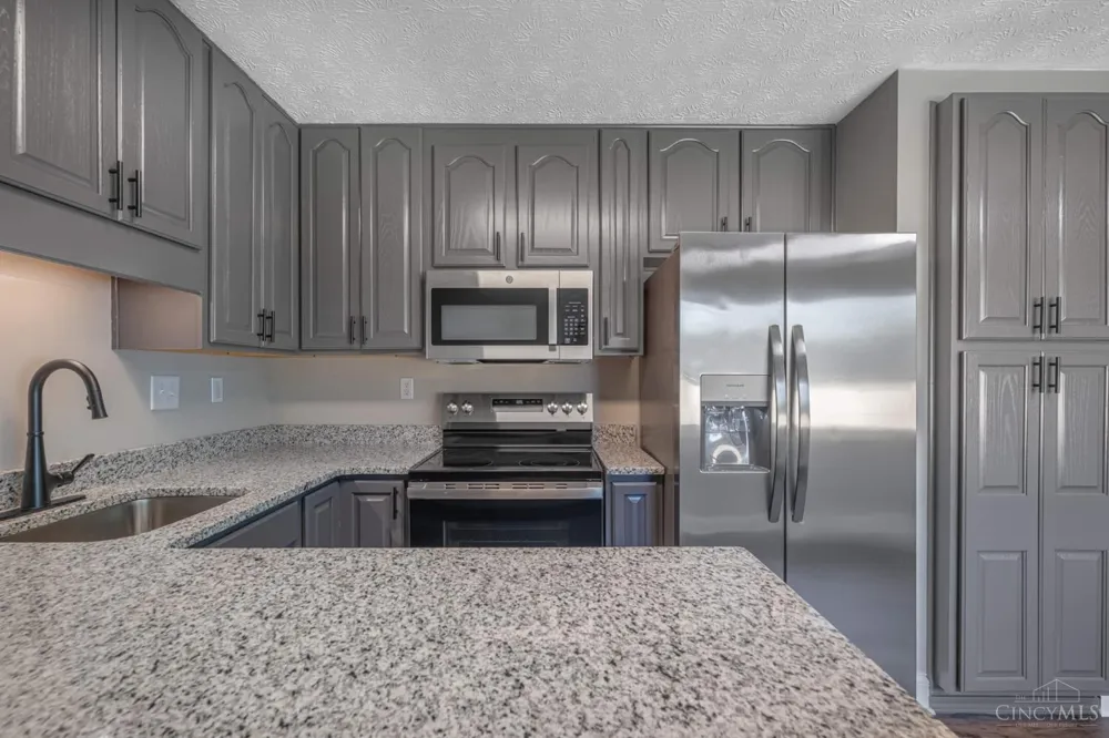 23 Pam Drive Franklin, OH 45005