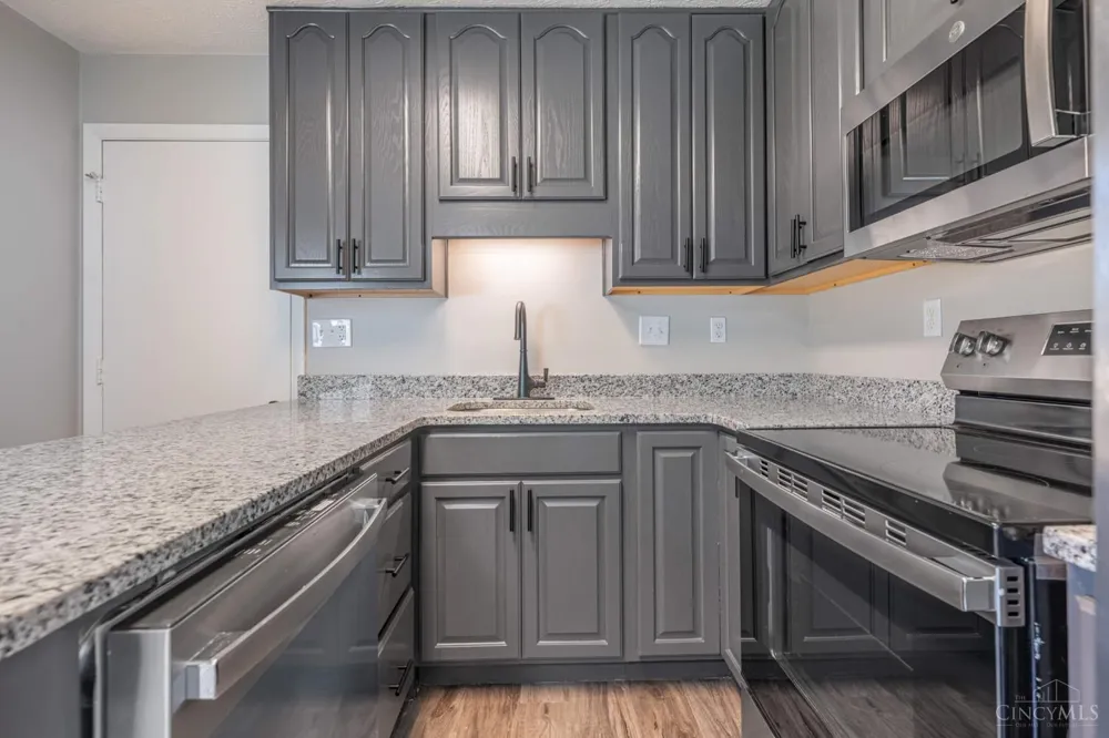 23 Pam Drive Franklin, OH 45005