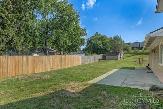 23 Pam Drive Franklin, OH 45005