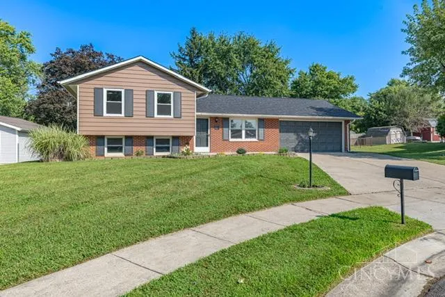 23 Pam Drive Franklin, OH 45005