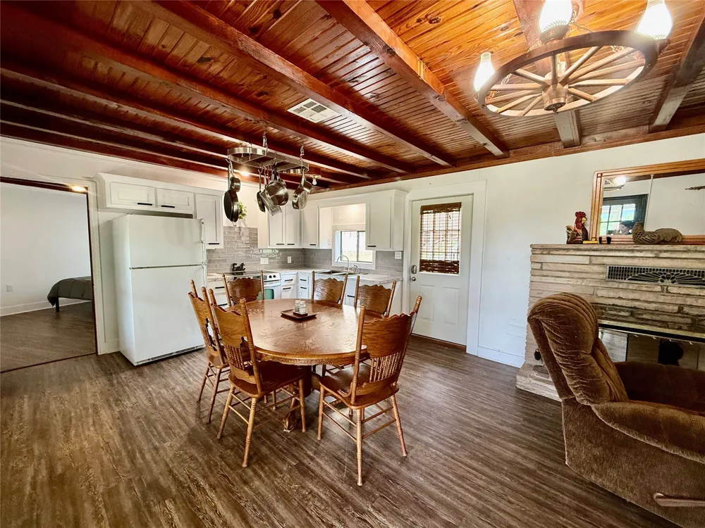 19442 W 929 Cookson, OK 74427
