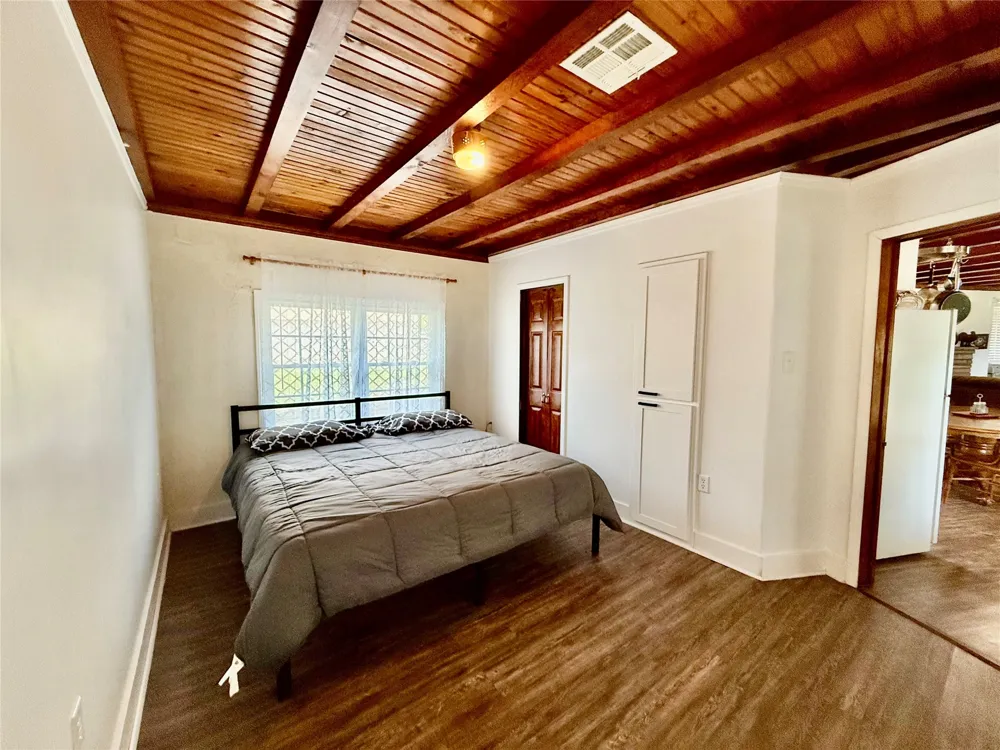 19442 W 929 Cookson, OK 74427