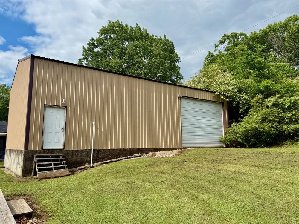 19442 W 929 Cookson, OK 74427