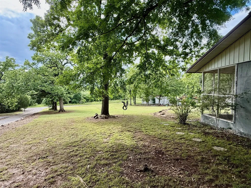 19442 W 929 Cookson, OK 74427
