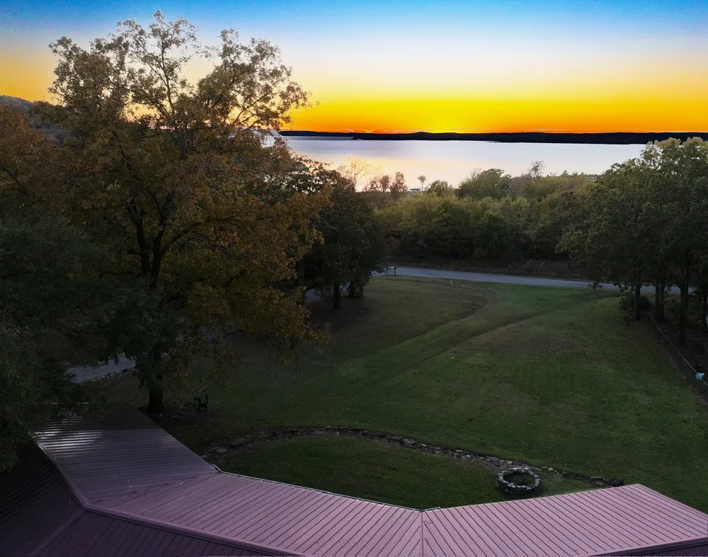 19442 W 929 Cookson, OK 74427