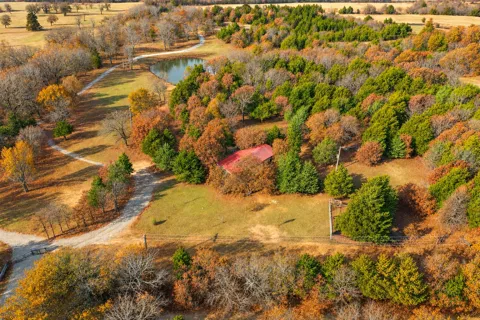 777 Caddo Hills