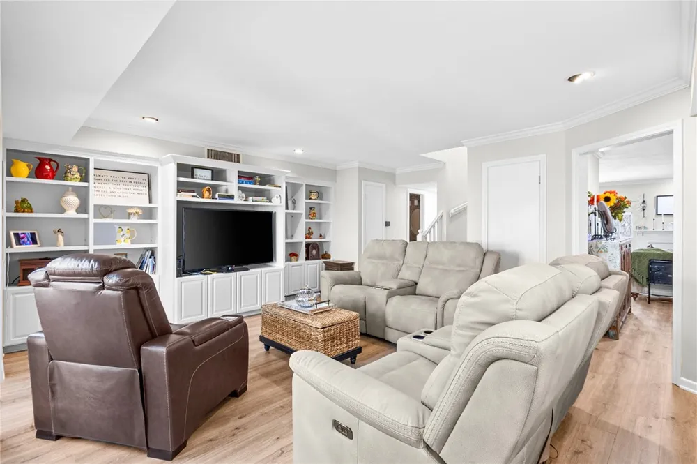 128 Lake Shore Drive #128 Corpus Christi, TX 78413