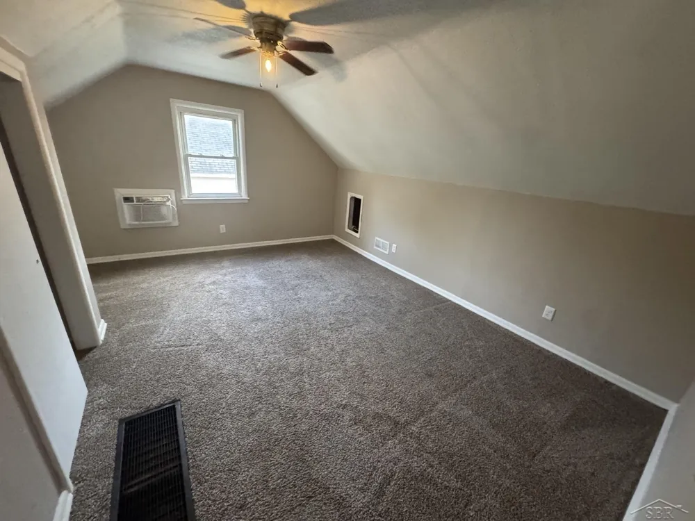 813 Fitzhugh Street Bay City City, MI 48708