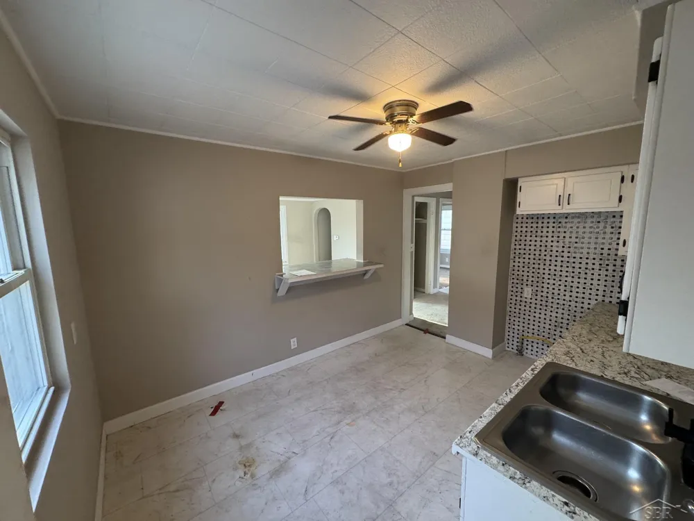 813 Fitzhugh Street Bay City City, MI 48708