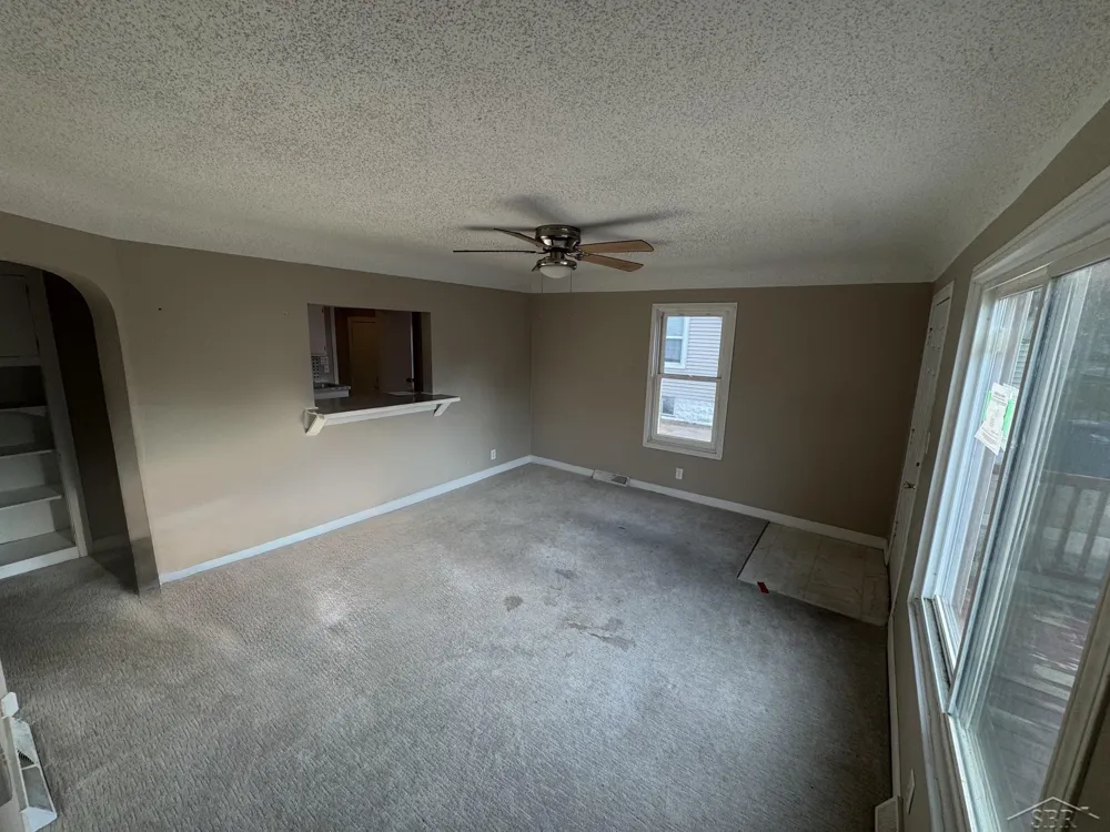 813 Fitzhugh Street Bay City City, MI 48708