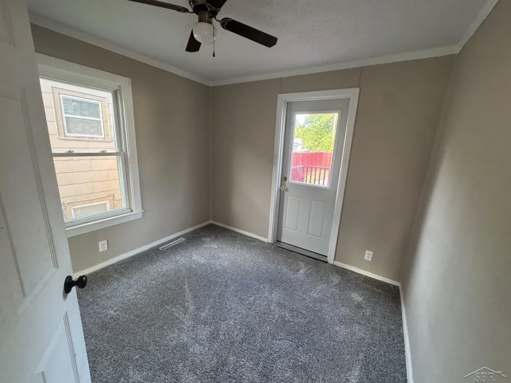 813 Fitzhugh Street Bay City City, MI 48708