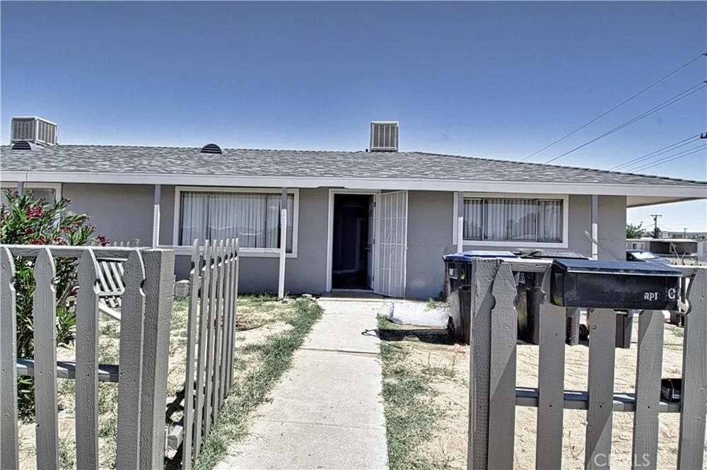 238 S Warner Street #C Ridgecrest, CA 93555