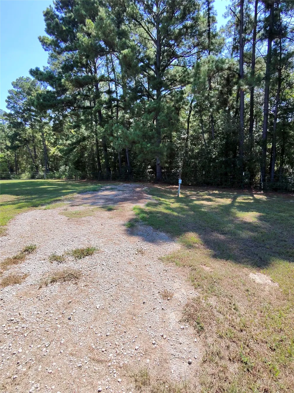 5789 Fm 811 Centerville, TX 75833